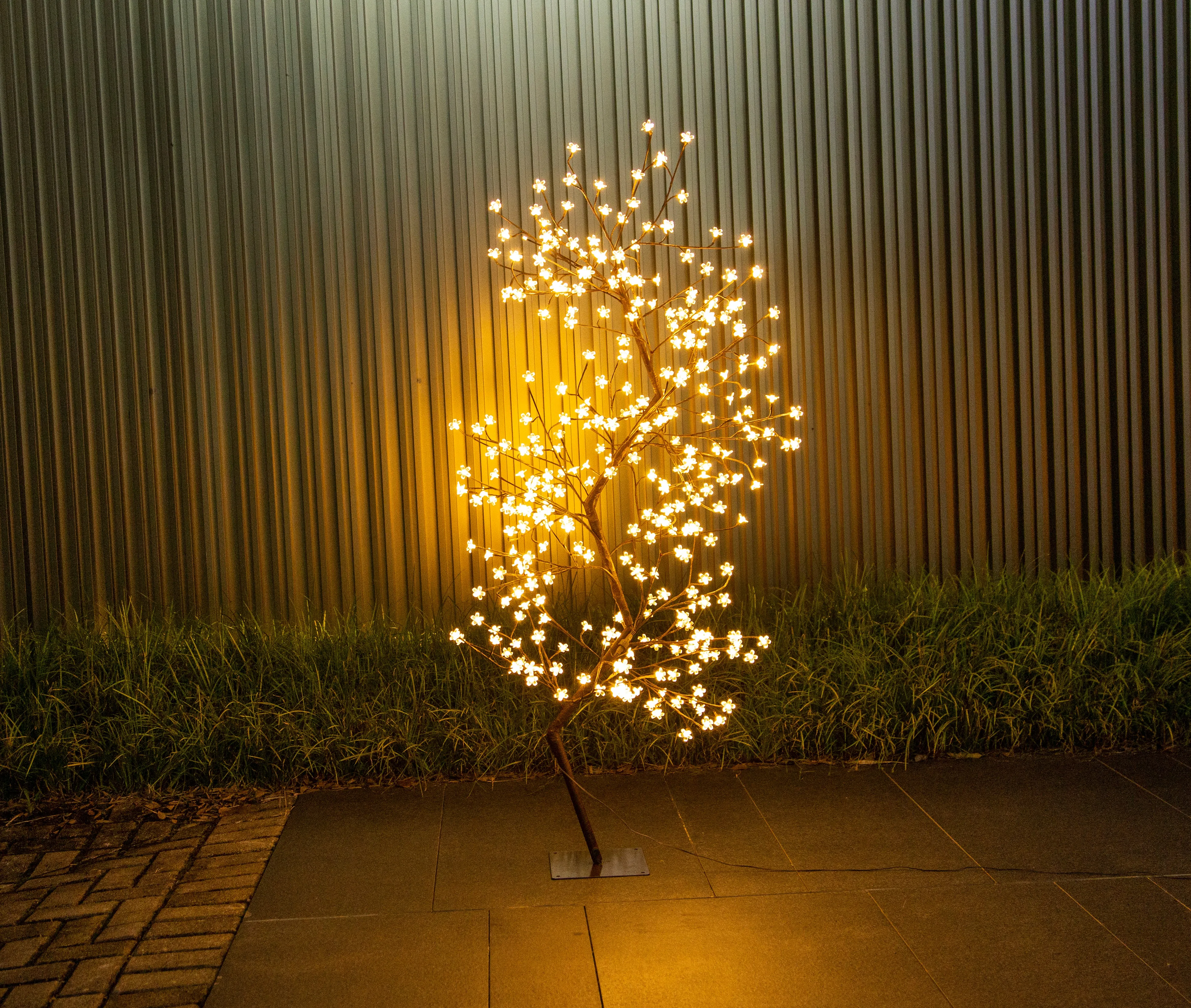 Indoor and Outdoor LED Tree Dual Color With 336 LEDs